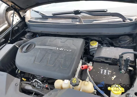 2019 Jeep Cherokee Limited 4X4 from USA, damaged, VIN 1C4PJMDX5KD200135